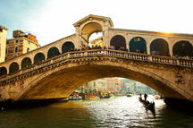 Rialto Bridge, Venice Rialto Bridge, Venice